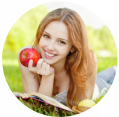 Apples_Grass_Book_Lying_down_Glance_Smile_Brown_596015_4256x2832.png